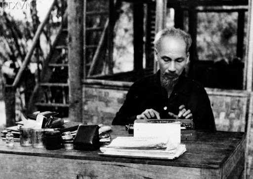  Những lời căn dặn của Bác Hồ với người làm báo
